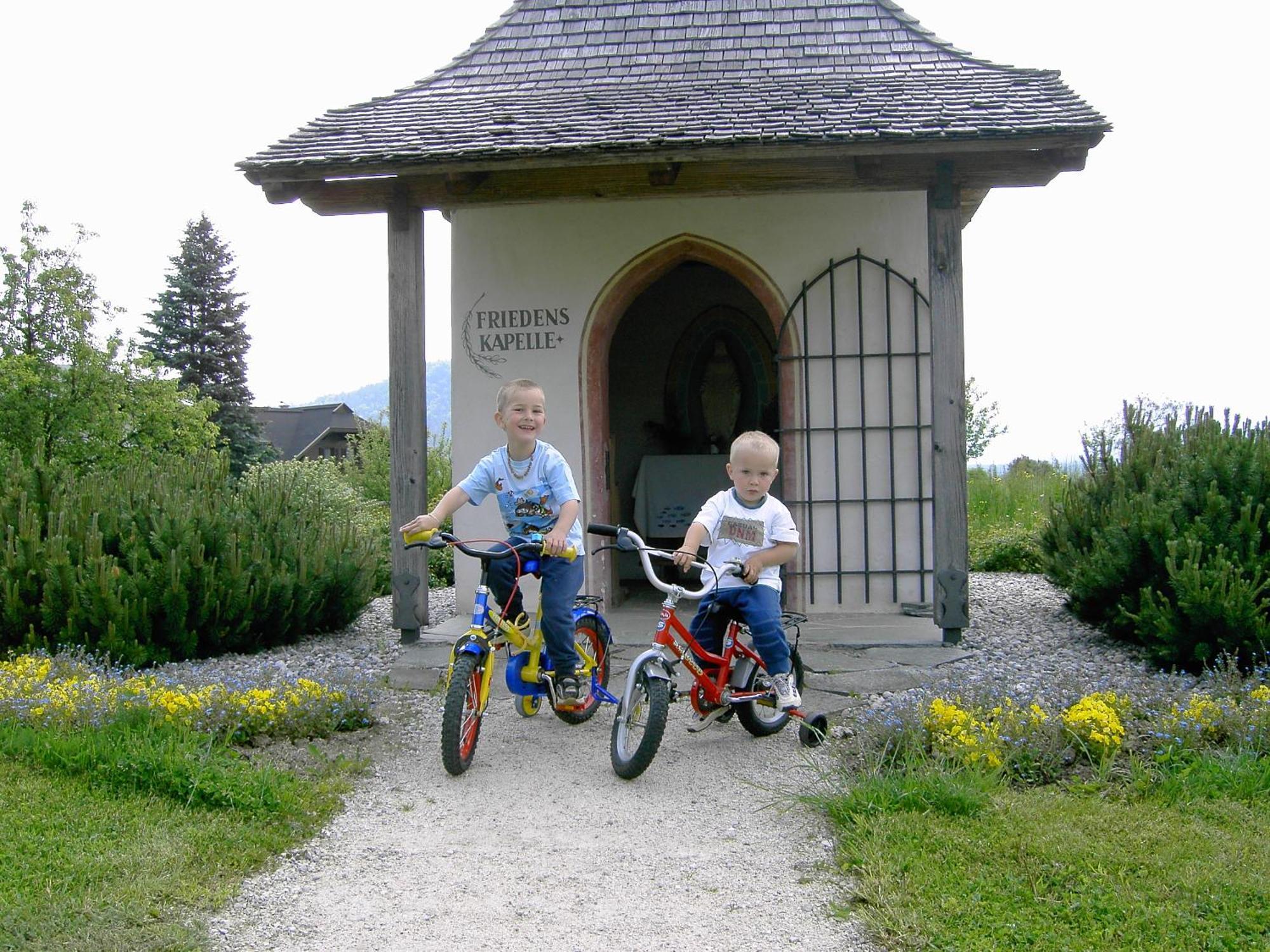 Gaestehaus Uggowitzer Drobollach am Faakersee Luaran gambar